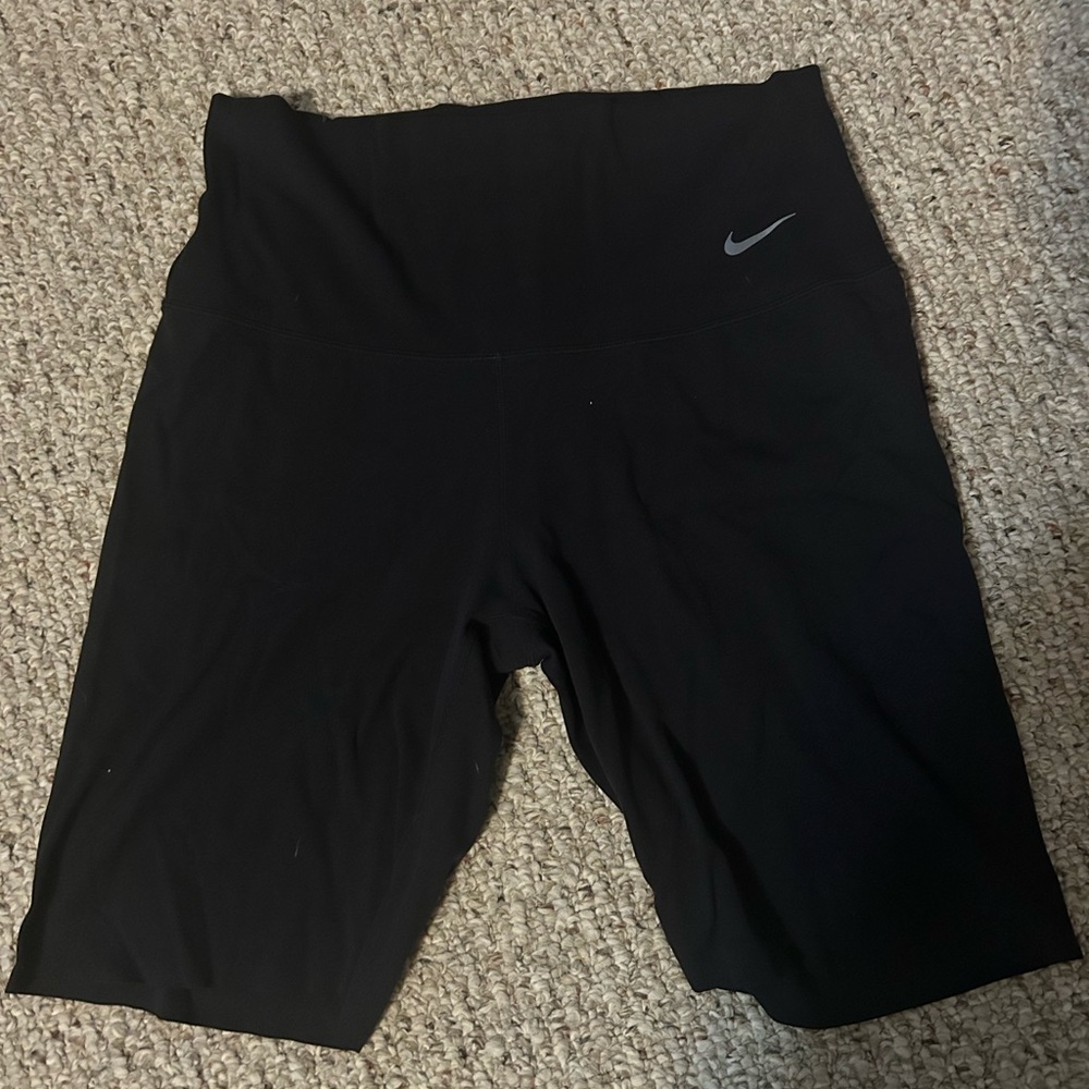Nike Women's Biker  Shorts